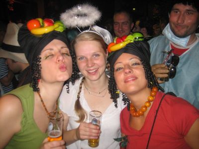 Swantje mit Schwester und unsere Steffi
